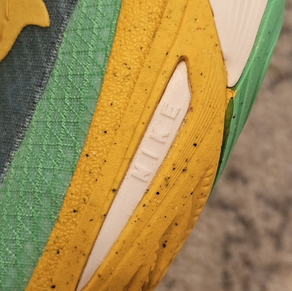 New Nike Kyrie Irving 8 Go Se (ps) Baltic Blue Multi Color Sz 5Y - Picture 3 of 6